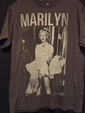 Marilyn Monroe Graphic Tee - Charcoal Gray